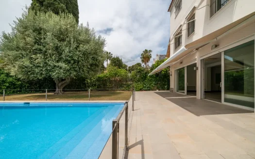 AVINGUDA DE SOFIA 19, SITGES