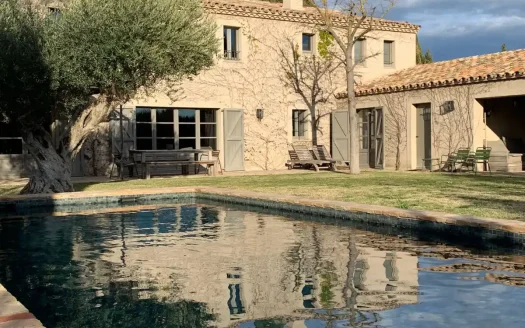 CASA DE CAMPO ULLASTRET, EMPORDA