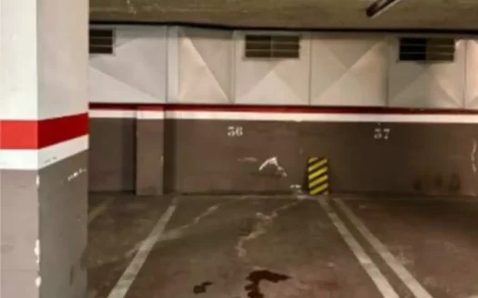 PLAZA DE PARKING EN CARRER GANDESA 4, BARCELONA